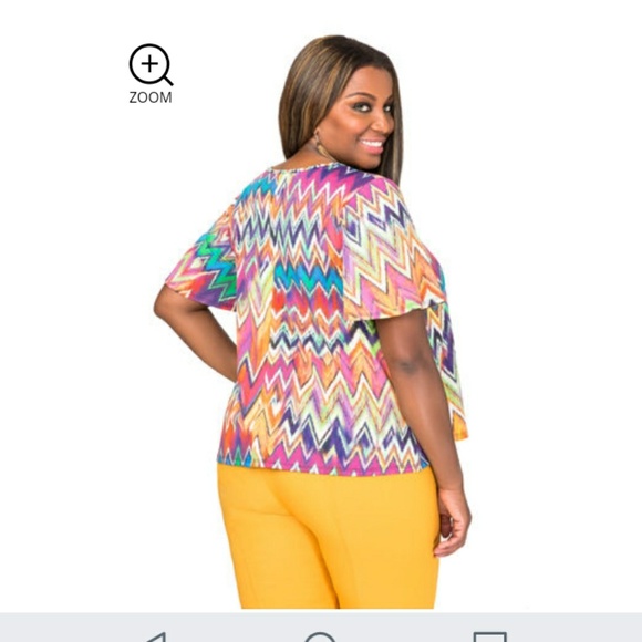 Lace-up chevron top - Picture 2 of 2